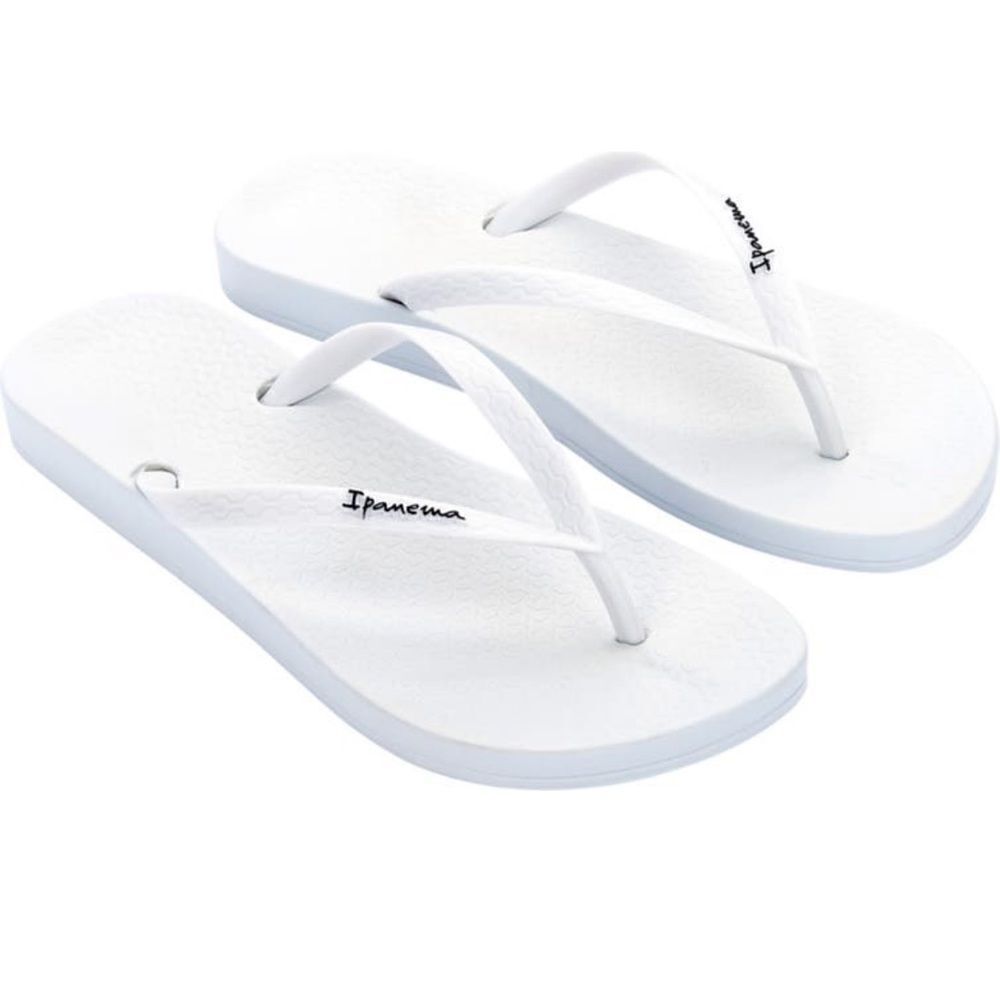 NWT IPANEMA Ana white flip flop 11